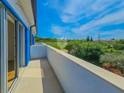 House 125 m², Umag - 3 bedrooms, terrace - 12