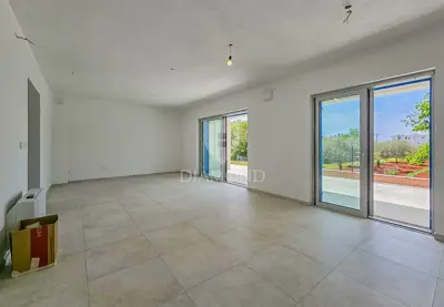 House 125 m², Umag - 3 bedrooms, terrace - 2