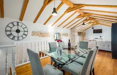 Villa 280 m², Barban - Pool und Grundstück 17.500 m² - 9