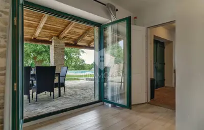 Villa 280 m², Barban - Pool und Grundstück 17.500 m² - 5
