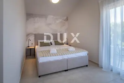 House for sale in Krk - Okolica, 160 m² - 15