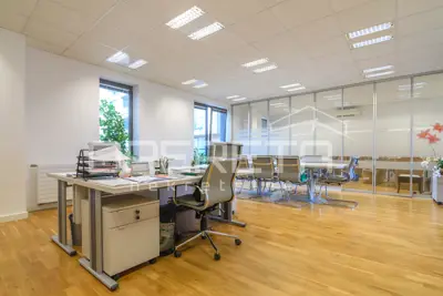 Gewerbefläche 72 m², Trnje - Garagenstellplatz - 1