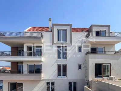 Wohnung 146 m², Stivašnica - Meerblick und drei Terrassen - 12