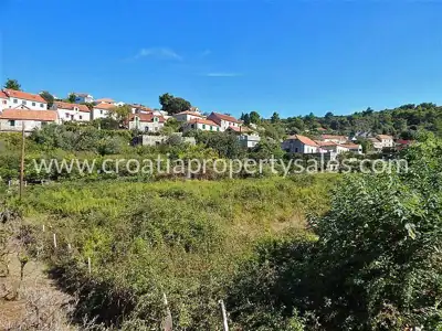 Baugrundstück 2.000 m², Brač - 100 m vom Meer - 8