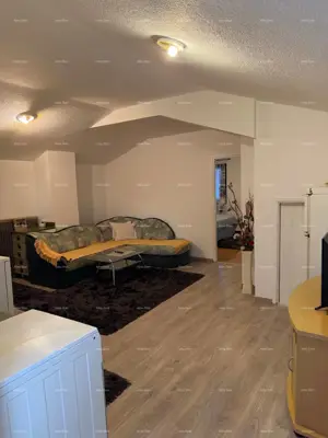 House 390 m², Labin - 3 rooms and 3 bathrooms - 8