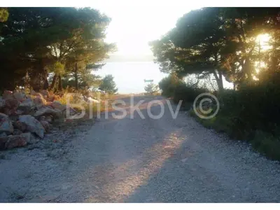 Building land 17 699 m², Milna - 80 m to the sea - 4