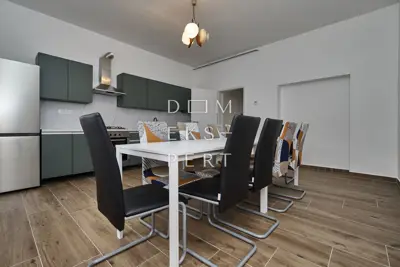 Goričica, GORIČICA, Kuća u nizu s dvorištem - 160 m² - 3