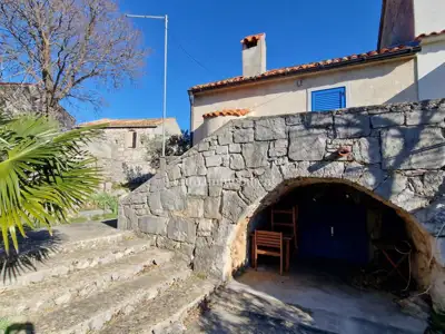 Kamena kuća 85 m², Krk - mirna lokacija i blizu mora - 7