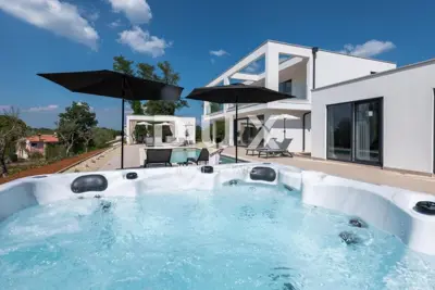 Villa 290 m², Labin - beheizter Pool und Wellness - 5