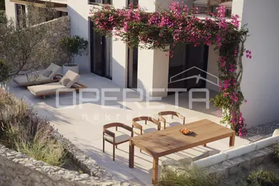 House in Vodice, quiet location and 2 parking spaces - 2