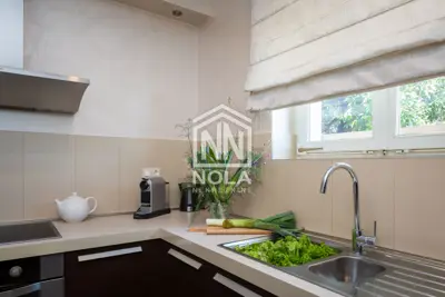 Vila u Vodicama, pogled na more, bazen i mediteranski vrt - 17