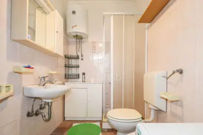 Haus in Rovinj, ruhige Siedlung und authentisches istrisches Ambiente - 6