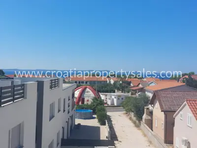 Haus 265 m², Vir - Pool und Dachterrasse mit Meerblick - 2