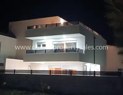 Haus 265 m², Vir - Pool und Dachterrasse mit Meerblick - 13