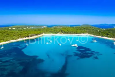 Building land 5 000 m², Soline, sea view - 7