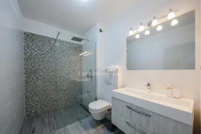 Haus zum Kauf in Bačvice, 245 m² - 11