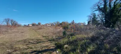 Grundstück 8.554 m², Cukrići - 2.935 m² Bauland - 3