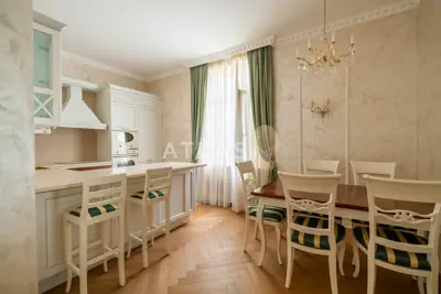 Stan 92 m², Opatija - Centar, 2 spavaće sobe - 4