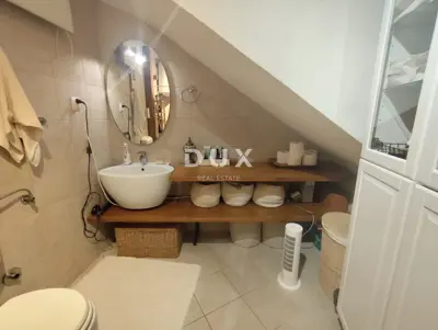 House 151 m², Šibenik - old town center - 5