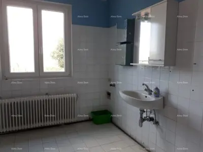 Prodajemo kamenu kuću u centru Brtonigle! - 8