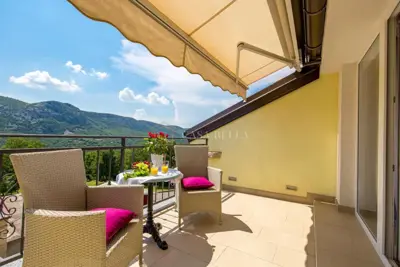 Villa 240 m², Tribalj - Pool und Wellness - 19