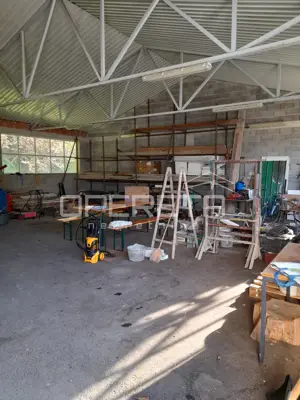 Gewerbe- und Wohnhalle 284 m², Jazbina Cvetlinska, asphaltierter Hof - 3