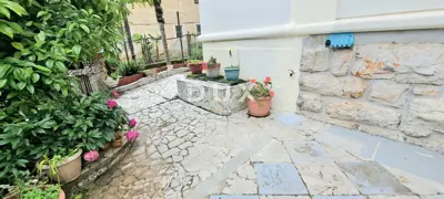 Stan 57,4 m², Opatija - Centar, vrt 111,4 m² i zaseban ulaz - 2