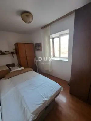 Stan 35 m², Pula Centar - 2 sobe, lođa - 5