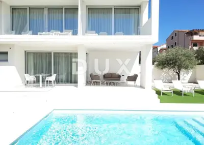 Hotel 1,299 m², Zadar Borik - 4 stars, 2 pools - 2