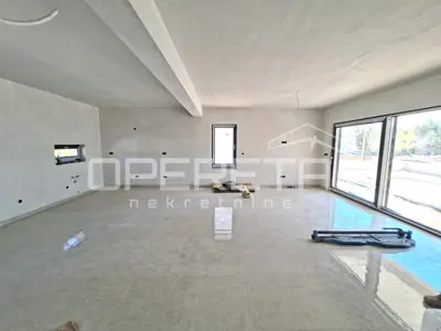 Haus 176 m², Vodice - ruhiger Teil, Pool und Privatsphäre - 7