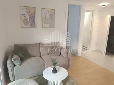 Wohnung 42,6 m², Višnjik, Zadar - möbliert und Garagenstellplatz