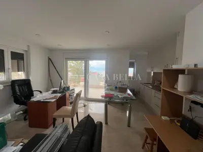 Wohnung zum Kauf in Njivice, 73,3 m²
