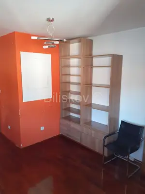 Gewerberaum 97 m², Solin Zentrum, 4 Büros und Miniküche - 6