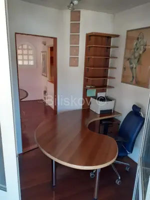 Gewerberaum 97 m², Solin Zentrum, 4 Büros und Miniküche
