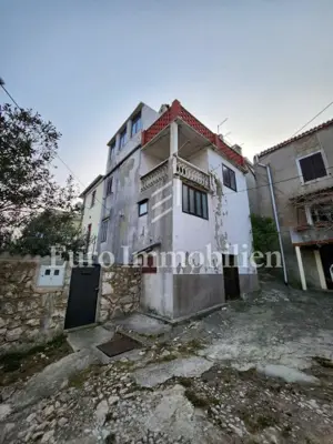 Semi-detached stone house 200 m², Vrbnik - sea view - 2