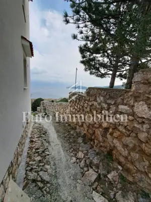 Semi-detached stone house 200 m², Vrbnik - sea view - 3