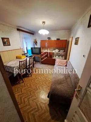 Semi-detached stone house 200 m², Vrbnik - sea view - 12