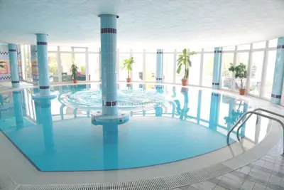 Hotel 5.000 m², Selce - prvi red do mora - 5