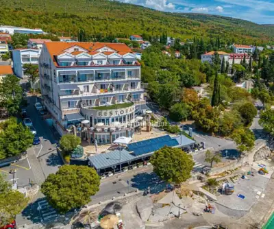 Hotel 5.000 m², Selce - prvi red do mora - 7