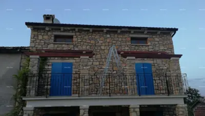 Labin okolica, Kamena kuća s bazenom i velikom okućnicom - 3