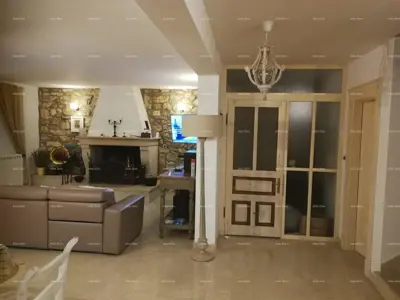 Labin okolica, Kamena kuća s bazenom i velikom okućnicom - 6