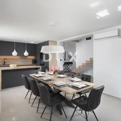 Villa 232 m², Labin - in der Nähe von Rabac und der Altstadt - 9