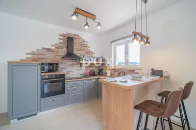 Haus 137 m², Rovinj - Pool und Sommerküche - 9