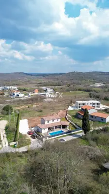 Haus 137 m², Rovinj - Pool und Sommerküche - 22
