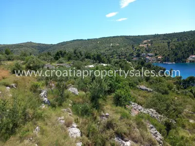 Zemljište 9.664 m², Otok Brač - blizu mora - 3