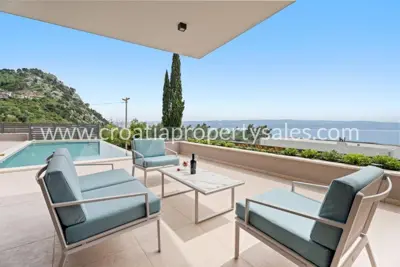 Villa in Omiš, sea view and walking distance to the center - 4