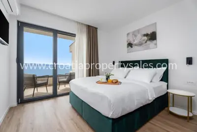 Villa in Omiš, sea view and walking distance to the center - 12