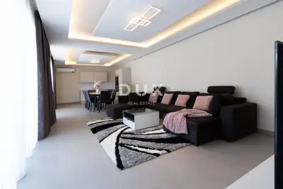 Istra, Rovinj, 4-sobna kuća, 160 m², okućnica, 400 m od mora - 3