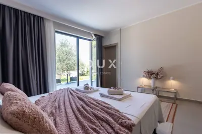 Istra, Rovinj, 4-sobna kuća, 160 m², okućnica, 400 m od mora - 20