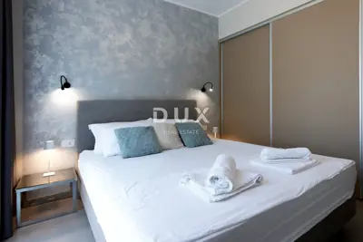 Istra, Rovinj, 4-sobna kuća, 160 m², okućnica, 400 m od mora - 14